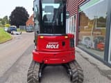 Mole M25 mini excavator, rear view