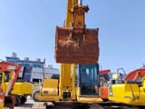 2018 Komatsu PC300-7 crawler excavator front view