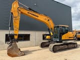 2019 Hyundai HX220L crawler excavator, side profile view
