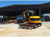 JCB 86C-2 crawler excavator, front view