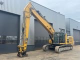 2015 Caterpillar 336F crawler excavator, side view