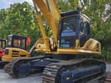 2023 Komatsu PC400-8 crawler excavator, front three-quarter view