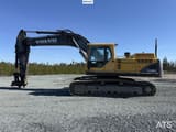 2004 Volvo EC360BLC crawler excavator, side view