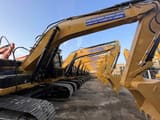 2024 Caterpillar 320D2 гусеничные экскаваторы, боковой вид ряда машин