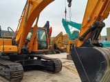 2017 Hyundai 305-9T crawler excavator, close-up of boom and bucket