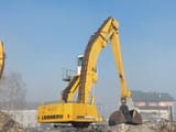 2005 Liebherr 944 material handler, rear three-quarter view
