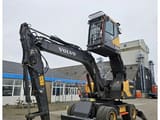 2016 Volvo EW160E wheel excavator, side view