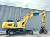 2015 Komatsu PC360LC-10 crawler excavator, side profile view