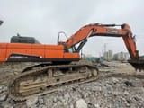 2020 Doosan DX520LC crawler excavator, side profile view