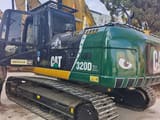 2024 Caterpillar 320D2L paletli ekskavatör yandan görünüm