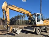 2007 Liebherr A900C wheel excavator, side profile view