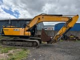 2016 JCB JS220LC crawler excavator side view