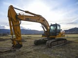 2007 CASE CX240B crawler excavator, side view