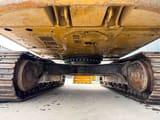 2012 Caterpillar 323EL crawler excavator undercarriage view