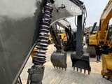 Hyundai R220LC-9S crawler excavator boom and bucket detail