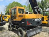 Hyundai 150W-9 wheel excavator rear view