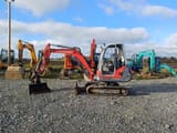 1995 Wacker Neuson 3602RD mini excavator, side view