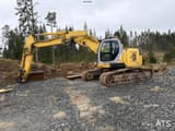 2006 New Holland E235SR crawler excavator, side view