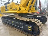 Komatsu PC450-7 crawler excavator side view