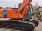 2016 Hitachi EX200-2 crawler excavator, side view