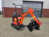 2026 Kubota U10-5 mini excavator, three-quarter front view