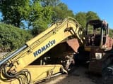 2006 Komatsu PC210LC-8 crawler excavator, side profile view