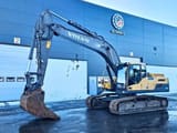 2013 Volvo EC250DL crawler excavator side view