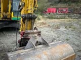 2006 Komatsu PC180LC-7K crawler excavator bucket and quick coupler view