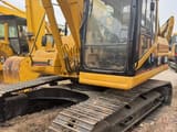 2015 Caterpillar 320B crawler excavator, side view
