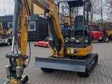 XCMG XE27E mini excavator, front three-quarter view