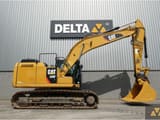 2017 Caterpillar 320FL crawler excavator side view