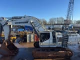 2019 Liebherr R 9150 B crawler excavator, side profile view