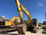 2018 Komatsu PC220-7 crawler excavator front view