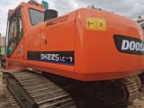 2016 Doosan DH225LC-7 crawler excavator, side view