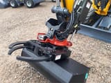 XCMG XE27E mini excavator attachment detail