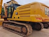 Гусеничний екскаватор 2024 Caterpillar 320D2, вигляд ззаду під кутом