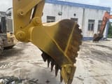 2020 Caterpillar 336D crawler excavator bucket detail