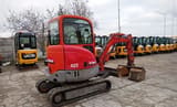 2011 Bobcat 425 EG mini excavator, front three-quarter view