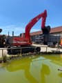 1999 O&K RH9 crawler excavator, side view