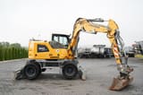 2020 Liebherr 910 Compact Litronic wheel excavator side view