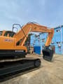 2008 Hyundai 225 crawler excavator side view