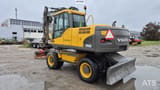 2009 Volvo EW160C wheel excavator, rear three-quarter view
