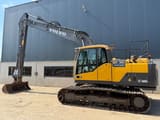 2013 Volvo EC220E Crawler Excavator