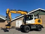 2014 Liebherr A916 wheel excavator side view