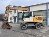 2015 Liebherr A918 wheel excavator side view