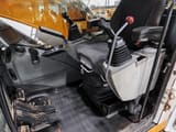2015 Liebherr R 920 Crawler Excavator