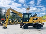 2017 Caterpillar MH3022 Wheel Excavator