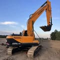 2019 Hyundai R225LC-9T crawler excavator, rear three-quarter view