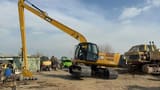 2019 JCB JS220LC crawler excavator side view