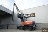 2013 Atlas 520MH material handler, side profile view